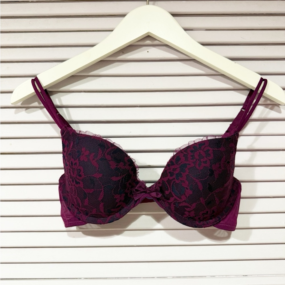 DKNY Floral Lace Bra - Deep Purple Size 32C